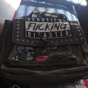 Beautiful disaster bag